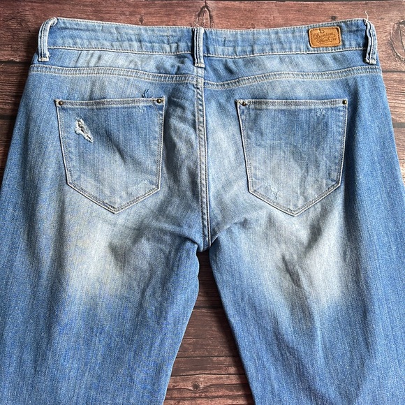 ZARA | TRF Premium Wash distressed denim jeans - Picture 4 of 7